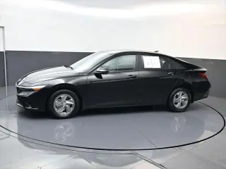 Hyundai ELANTRA 2026 SE 4dr Sedan