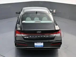 Hyundai ELANTRA 2026 SE 4dr Sedan
