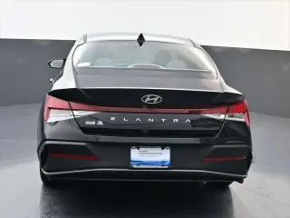 Hyundai ELANTRA 2026 SE 4dr Sedan