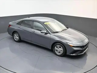 Hyundai ELANTRA 2026 SE 4dr Sedan