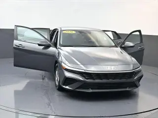 Hyundai ELANTRA 2026 SE 4dr Sedan