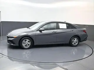 Hyundai ELANTRA 2026 SE 4dr Sedan