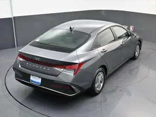 Hyundai ELANTRA 2026 SE 4dr Sedan