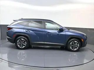 Hyundai TUCSON 2025 SEL 4dr SUV