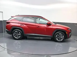Hyundai TUCSON 2025 SEL 4dr SUV