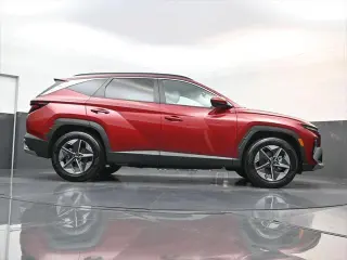 Hyundai TUCSON 2025 SEL 4dr SUV
