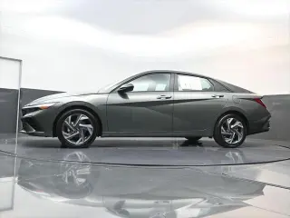Hyundai ELANTRA 2025 SEL Sport 4dr Sedan