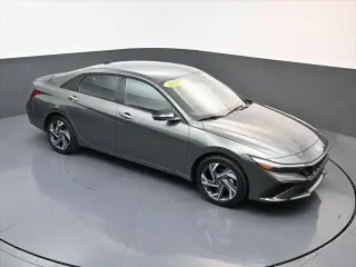 Hyundai ELANTRA 2025 SEL Sport 4dr Sedan
