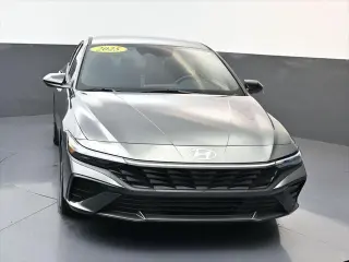 Hyundai ELANTRA 2025 SEL Sport 4dr Sedan