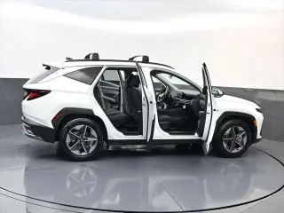 Hyundai TUCSON 2026 SEL 4dr SUV