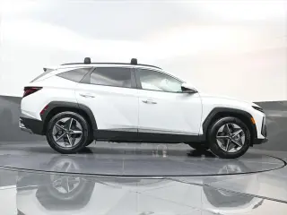 Hyundai TUCSON 2026 SEL 4dr SUV