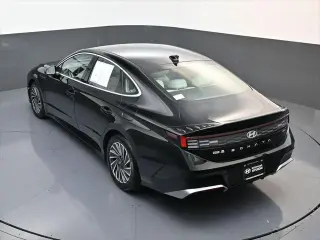 Hyundai SONATA Hybrid 2025 SEL 4dr Sedan