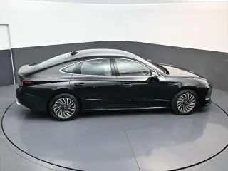 Hyundai SONATA Hybrid 2025 SEL 4dr Sedan