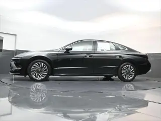 Hyundai SONATA Hybrid 2025 SEL 4dr Sedan
