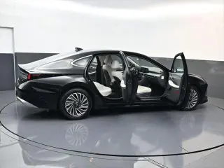 Hyundai SONATA Hybrid 2025 SEL 4dr Sedan