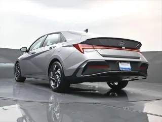 Hyundai ELANTRA Hybrid 2025 SEL Sport 4dr Sedan