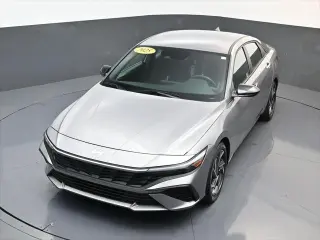 Hyundai ELANTRA Hybrid 2025 SEL Sport 4dr Sedan