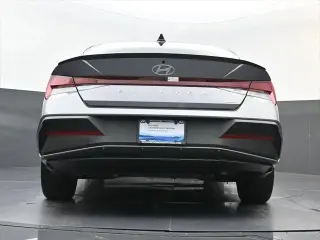 Hyundai ELANTRA Hybrid 2025 SEL Sport 4dr Sedan