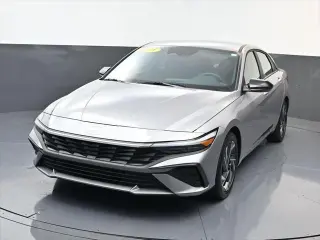 Hyundai ELANTRA Hybrid 2025 SEL Sport 4dr Sedan