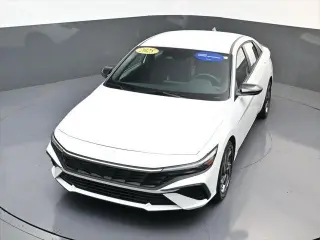Hyundai ELANTRA Hybrid 2025 SEL Sport 4dr Sedan