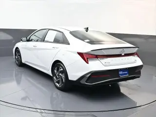 Hyundai ELANTRA Hybrid 2025 SEL Sport 4dr Sedan
