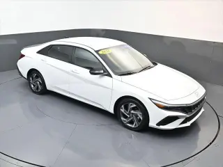 Hyundai ELANTRA Hybrid 2025 SEL Sport 4dr Sedan