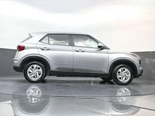 Hyundai VENUE 2026 SE 4dr Crossover
