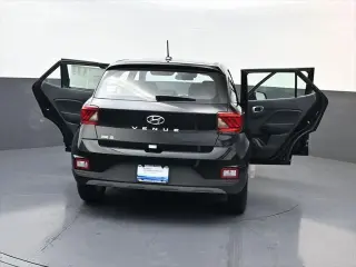 Hyundai VENUE 2026 SE 4dr Crossover