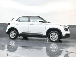 Hyundai VENUE 2026 SE 4dr Crossover