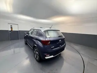 Hyundai VENUE 2024 Limited 4dr Crossover