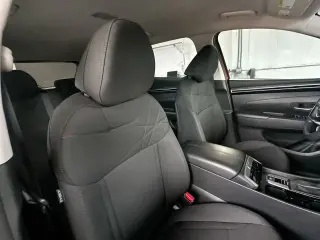 Hyundai TUCSON 2023 SE 4dr SUV