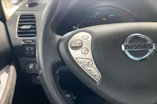 Nissan LEAF 2016 SV 4dr Hatchback
