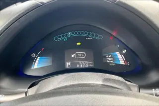 Nissan LEAF 2016 SV 4dr Hatchback