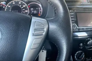 Nissan Versa Note 2017 SV 4dr Hatchback