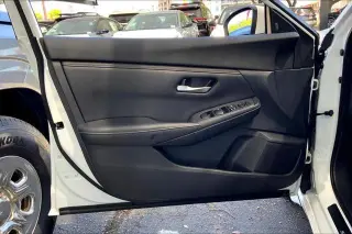 Nissan Sentra 2021 SV 4dr Sedan