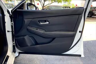 Nissan Sentra 2021 SV 4dr Sedan