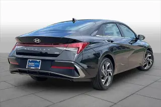 Hyundai ELANTRA Hybrid 2025 Limited 4dr Sedan