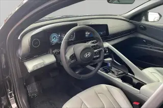 Hyundai ELANTRA Hybrid 2025 Limited 4dr Sedan