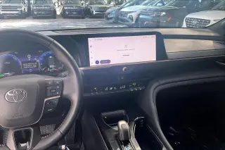 Toyota Crown 2024 AWD Limited 4dr Sedan
