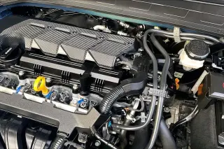 Hyundai VENUE 2025 Limited 4dr Crossover