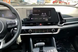 Kia Sportage 2023 LX 4dr SUV
