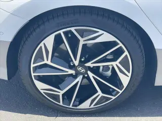 Hyundai IONIQ 6 2025 Limited 4dr Sedan
