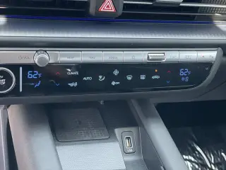 Hyundai IONIQ 6 2025 Limited 4dr Sedan