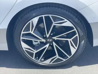 Hyundai IONIQ 6 2025 Limited 4dr Sedan