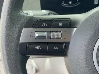 Hyundai KONA 2025 SE 4dr Crossover
