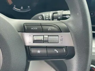 Hyundai KONA 2025 SE 4dr Crossover