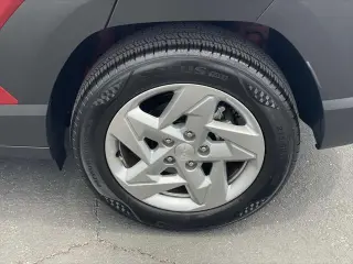 Hyundai KONA 2025 SE 4dr Crossover