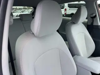 Hyundai KONA 2025 SE 4dr Crossover