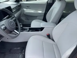 Hyundai KONA 2025 SE 4dr Crossover
