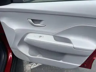 Hyundai KONA 2025 SE 4dr Crossover